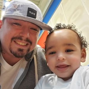 Meet your Posher, Christopher